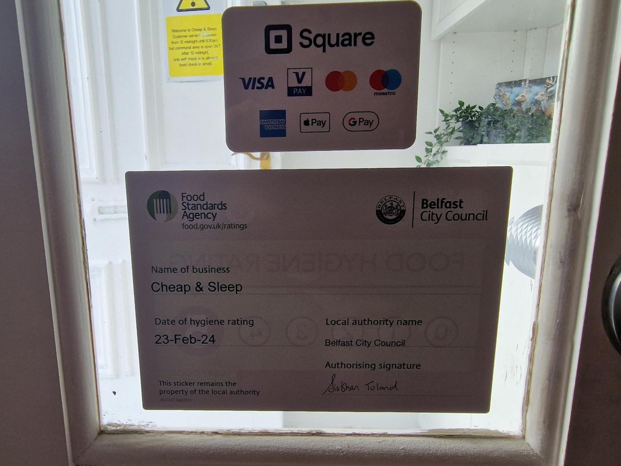 Aunty Katie'S House, Ni Tourist Board Certified & Located On The Main Oldpark Road To Belfast, With Free Continental Breakfast & Free Ultra Fast Sky Internet, Free Sky Sports & Free Sky Cinema, Self-Check In After 10Pm Gmt旅舍 外观 照片